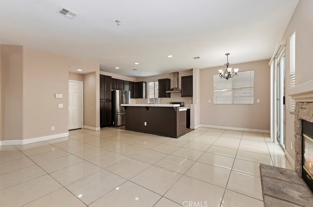 15400 Calle Castano, Moreno Valley CA  92555-2963 exterior