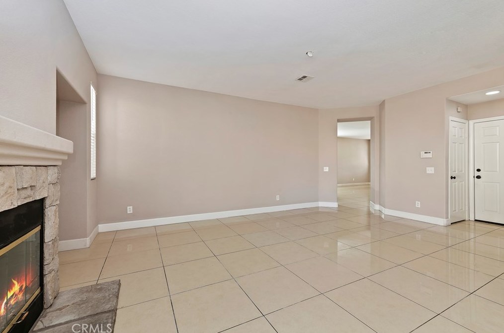 15400 Calle Castano, Moreno Valley CA  92555-2963 exterior