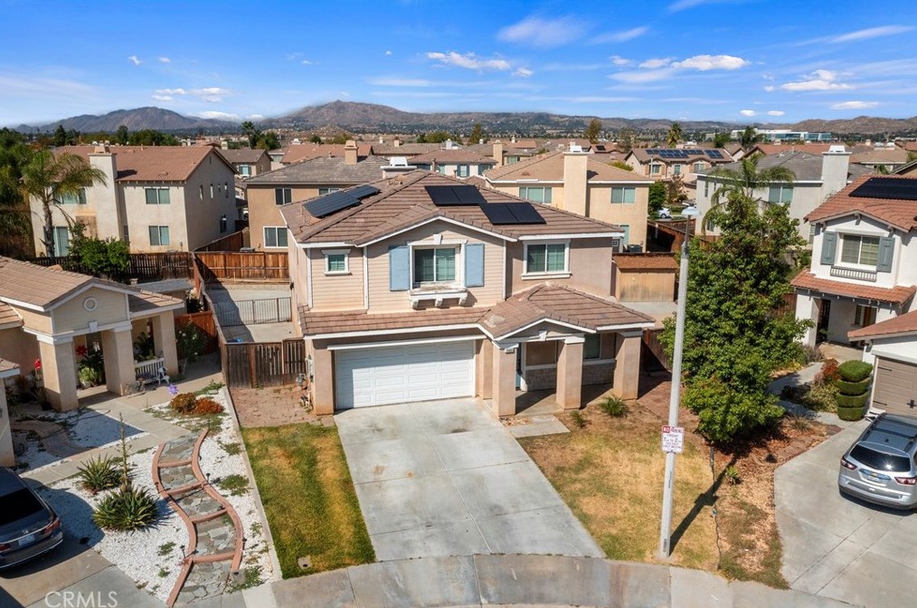 15400 Calle Castano, Moreno Valley CA  92555-2963 exterior