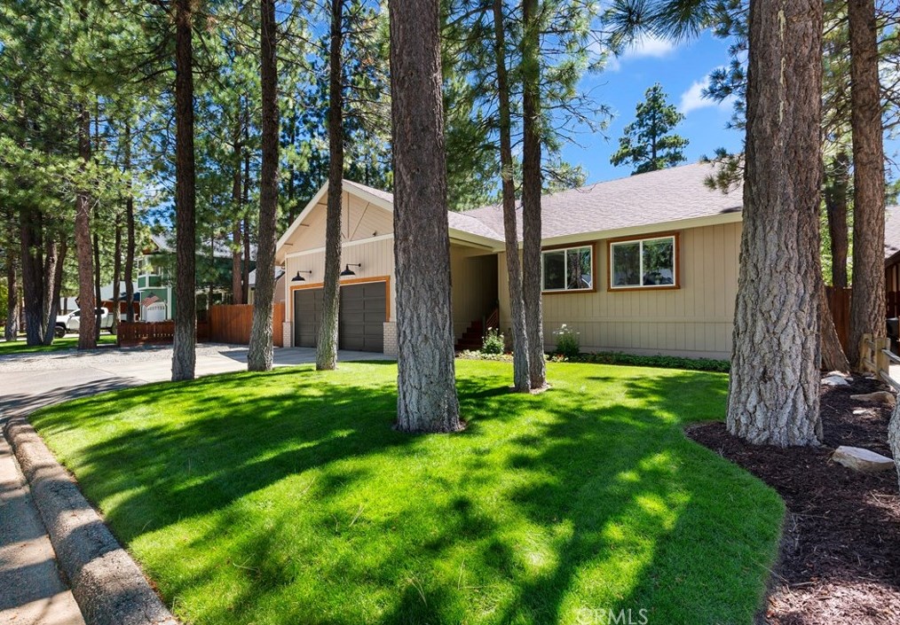 618 E Mountain View Blvd, Big Bear City, CA 92314