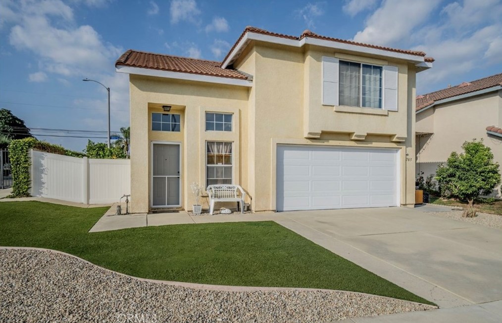 705 Geoffrey Ct, Pomona, CA 91766-6202