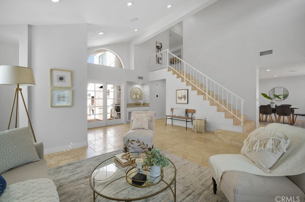 541 Magnolia Ave, Corona, CA 92879-3178