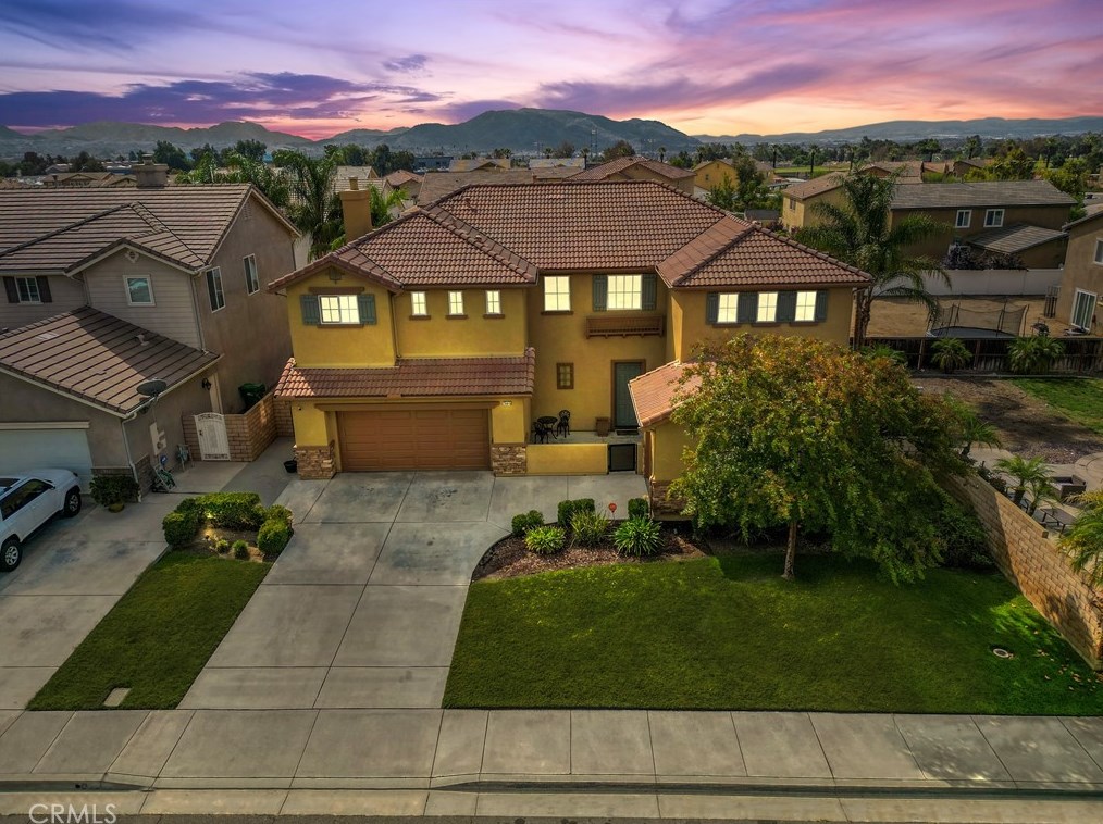 26815 Sugarcane Dr, Moreno Valley, CA 92555-3535