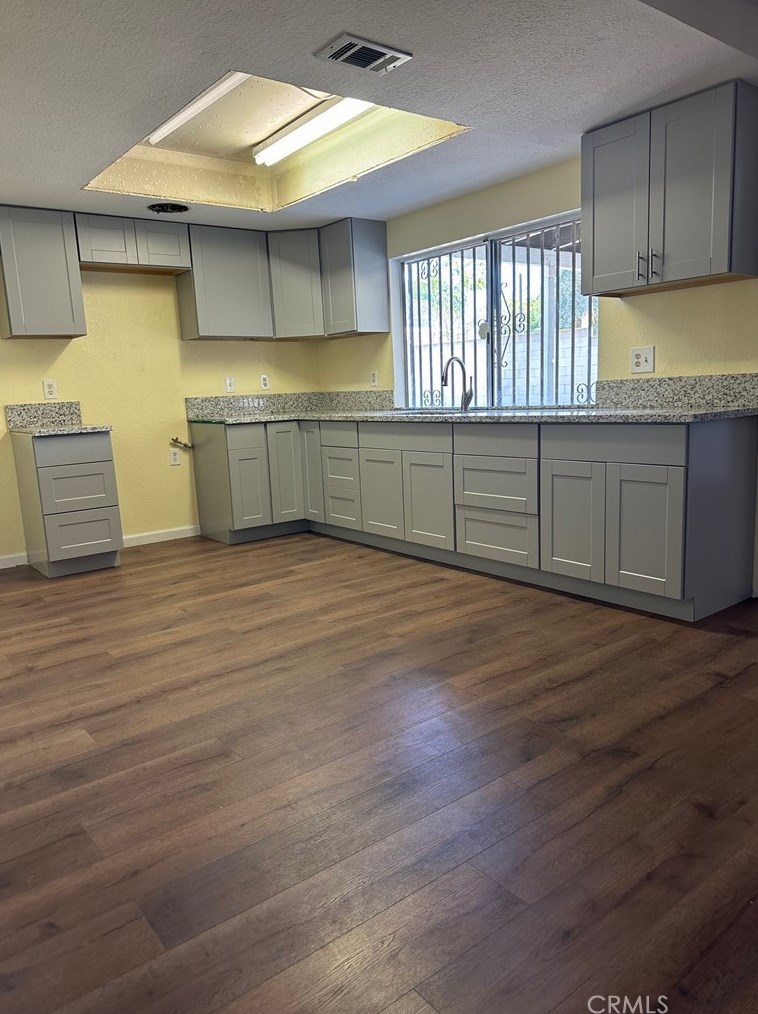 5975 Jones Ave, Riverside, CA 92505