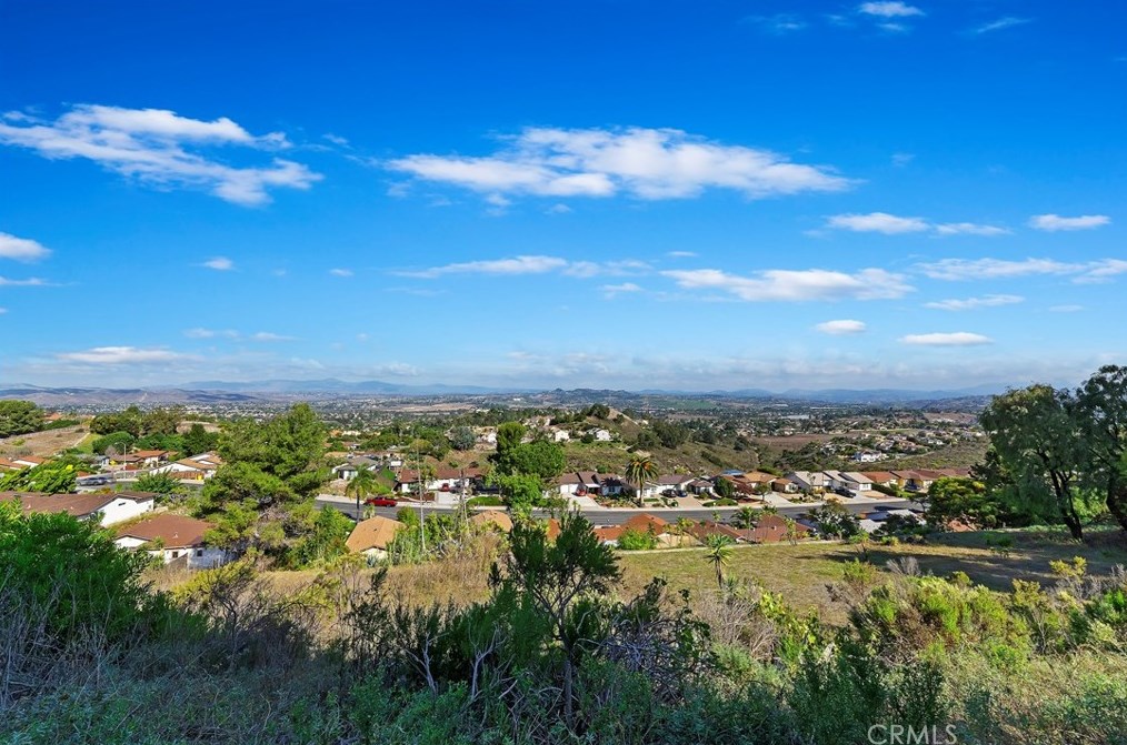 1384 Temple Heights Dr, Oceanside, CA 92056
