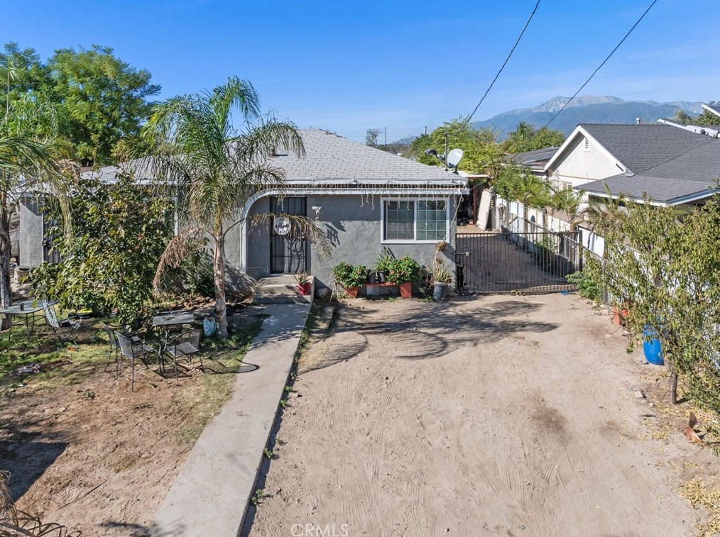 3250 Bronson St, San Bernardino, CA 92407