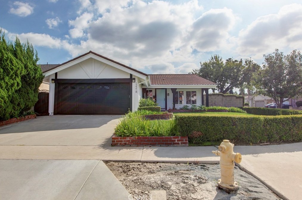 12218 Creekwood Ave, Artesia, CA 90703-7745