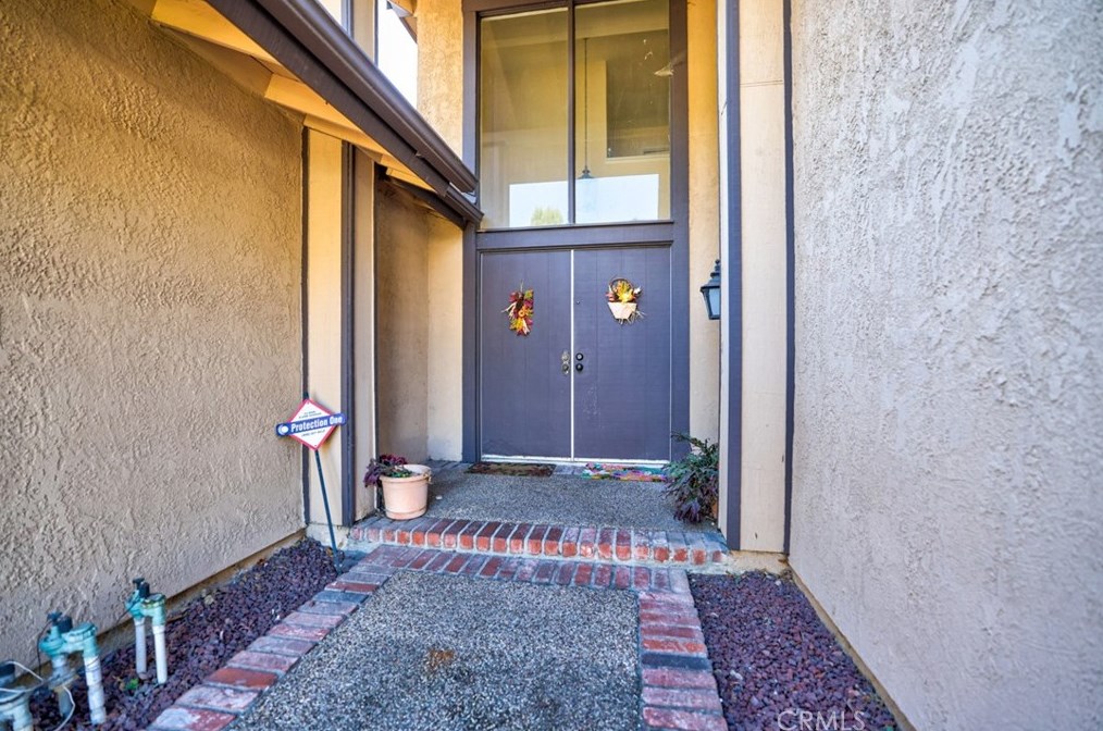 248 Blue Mountain Way, Claremont, CA 91711-2825
