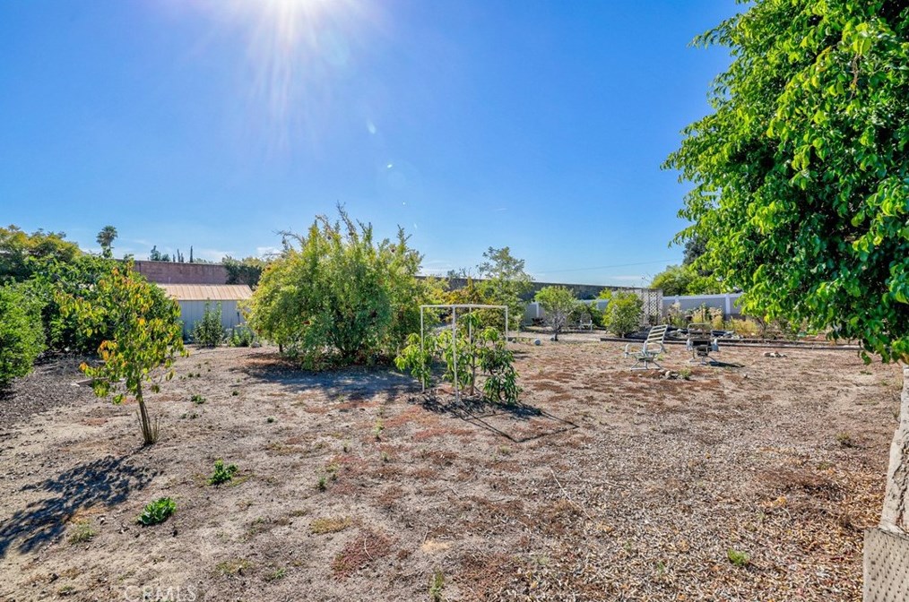 248 Blue Mountain Way, Claremont CA  91711-2825 exterior