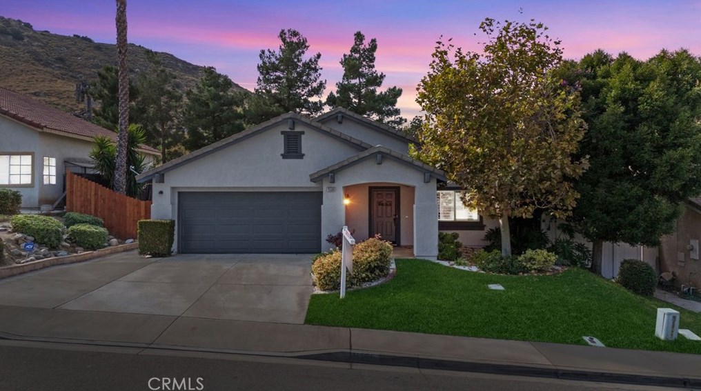 11506 Via Monte, Fontana, CA 92337-7924