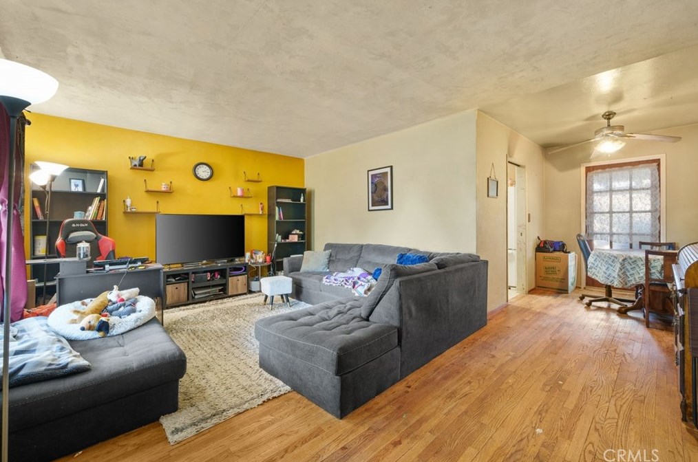 3944 Kenneth St, Riverside, CA 92509