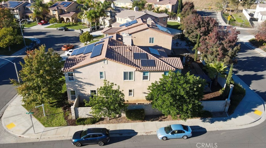 34314 Northhaven Dr, Winchester CA  92596-8497 exterior