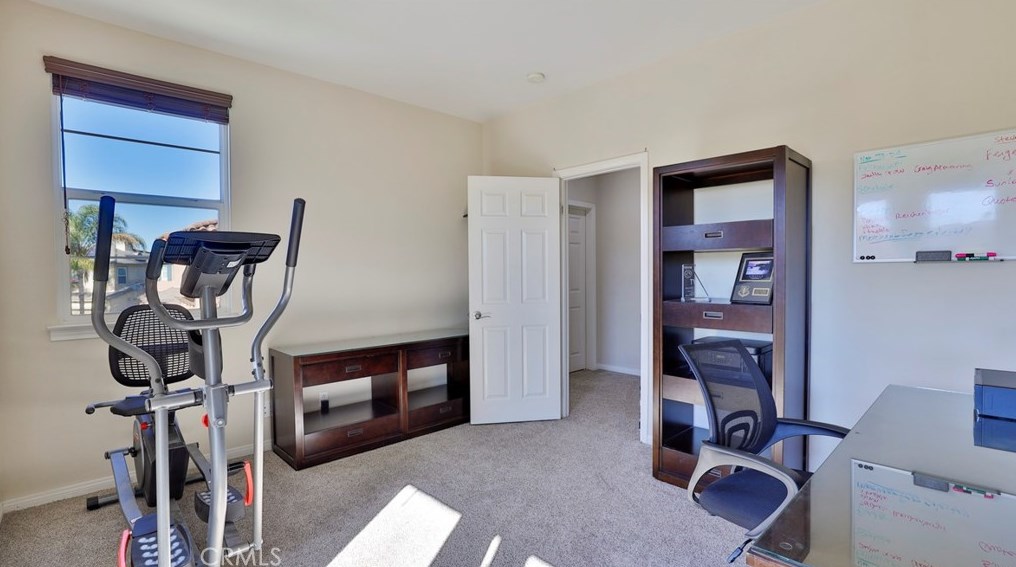 34314 Northhaven Dr, Winchester CA  92596-8497 exterior