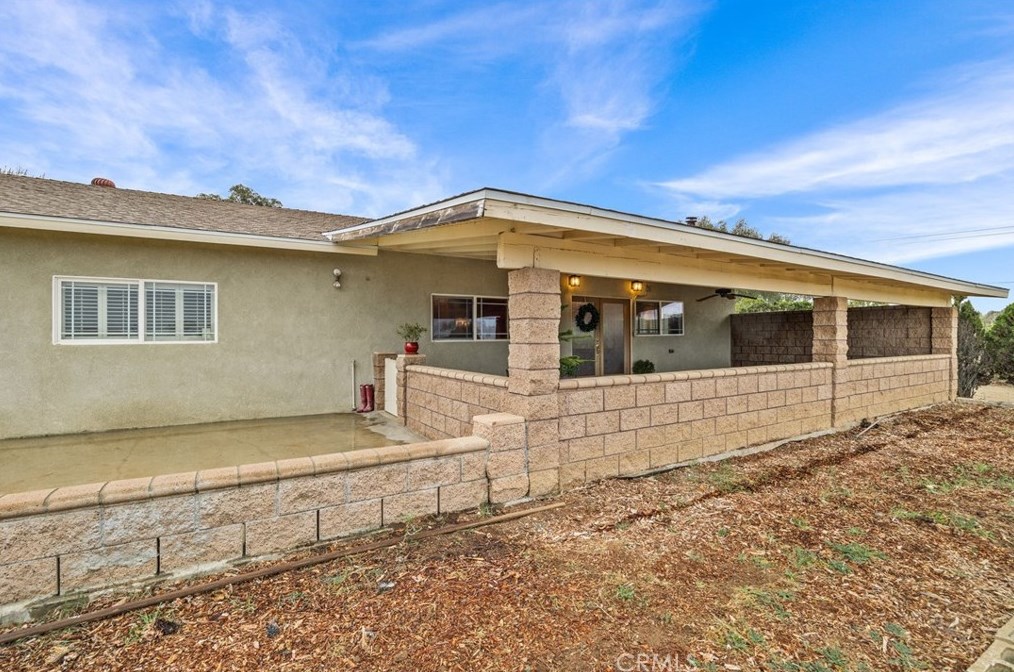 17507 Santa Rosa Mine Rd, Perris, CA 92570