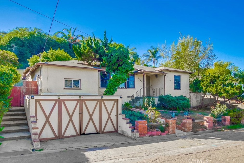 5040 Pine St, La Mesa, CA 91942