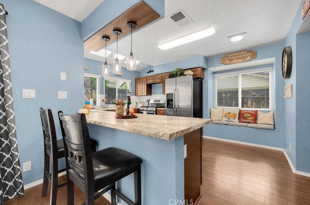 11054 Avis Ct, Moreno Valley CA  92557-4957 exterior