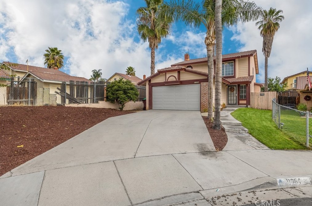 11054 Avis Ct, Moreno Valley CA  92557-4957 exterior