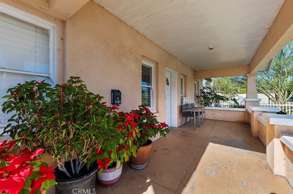 1153 7th St, Colton, CA 92324-2437