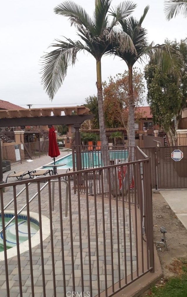 768 La Tierra St #i201, Corona, CA 92879