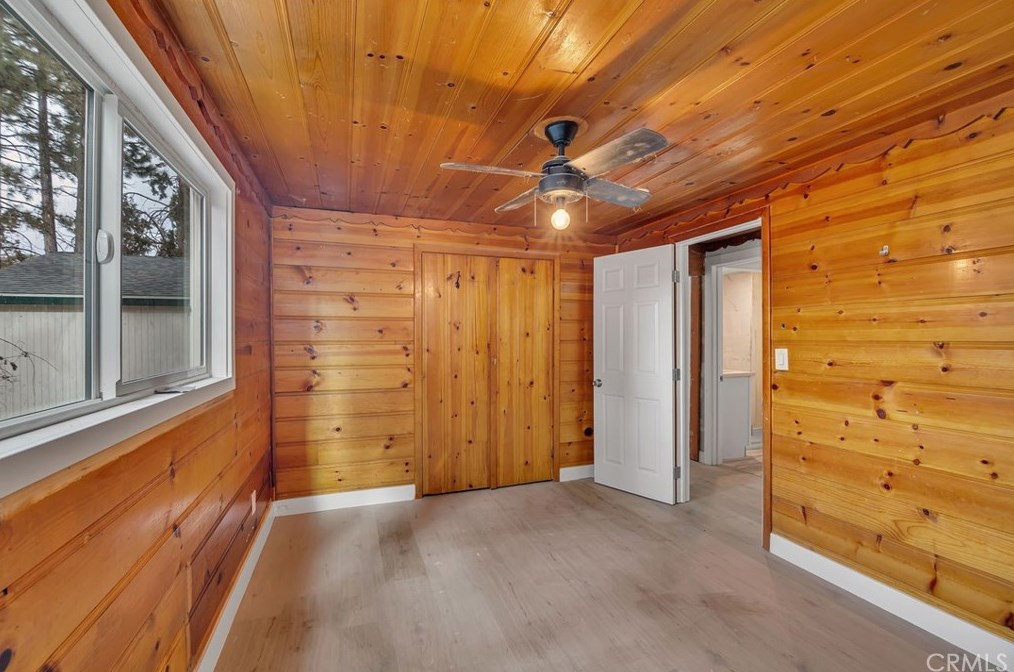 345 Country Clb Blvd, Big Bear City CA  92314-9048 exterior