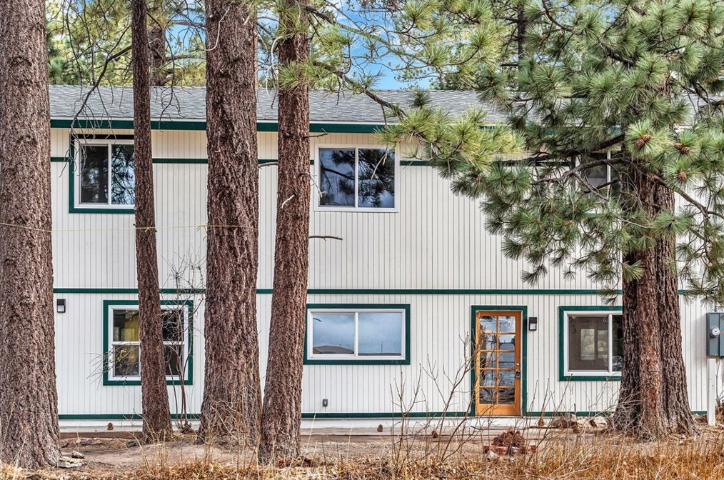 345 Country Clb Blvd, Big Bear City CA  92314-9048 exterior