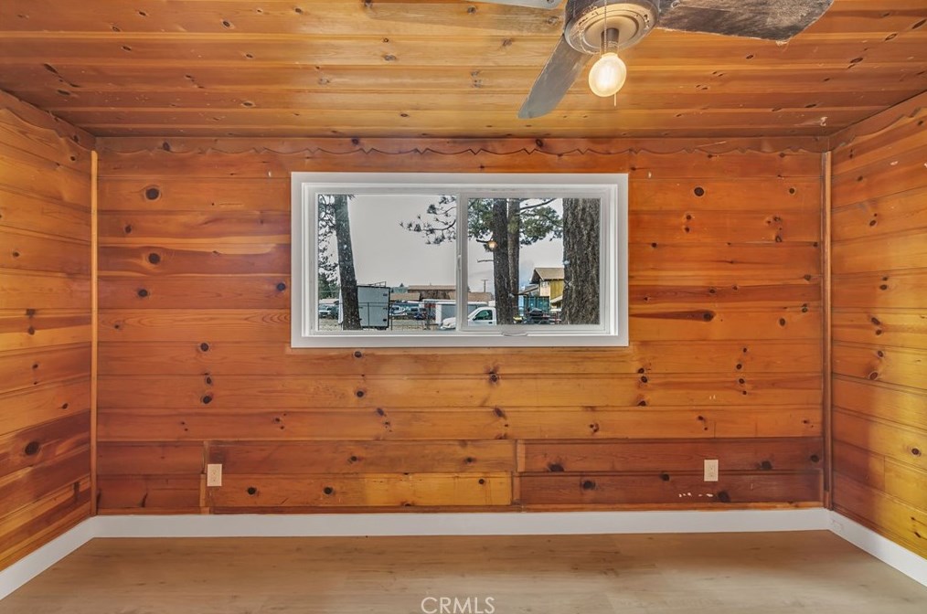 345 Country Clb Blvd, Big Bear City CA  92314-9048 exterior