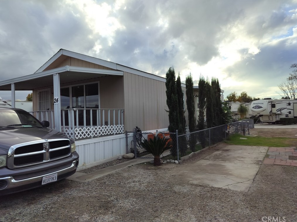 26397 Redlands Blvd #24, Redlands, CA 92373