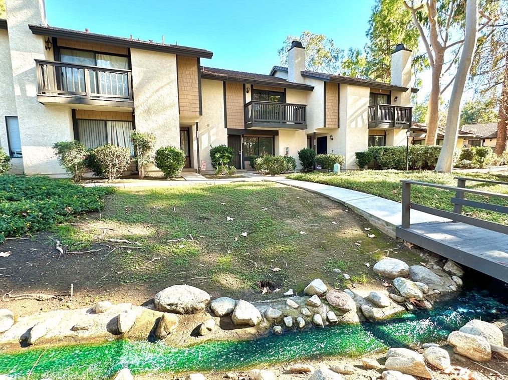 830 Via Mesa Verde, Riverside, CA 92507