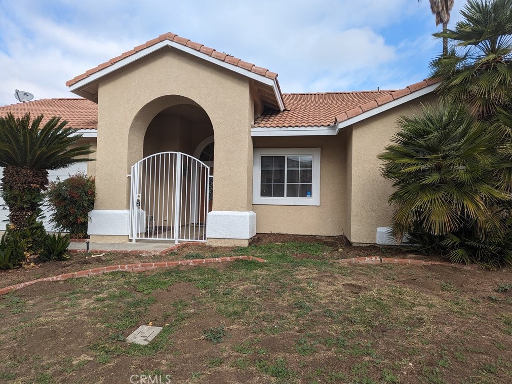 924 Alcott Ct, Hemet, CA 92543-8021