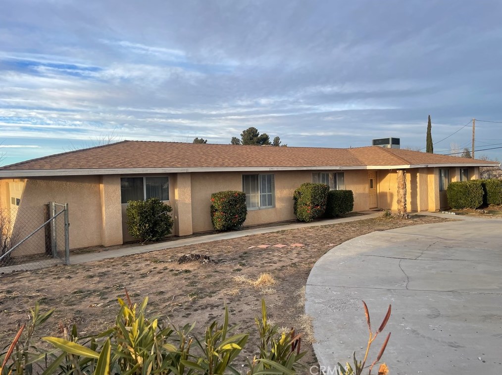 17322 Ranchero Rd, Hesperia, CA 92345