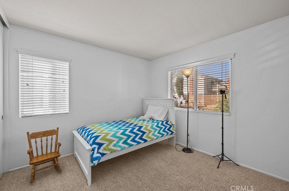 11233 Cadbury Dr, Riverside CA  92505-2268 exterior