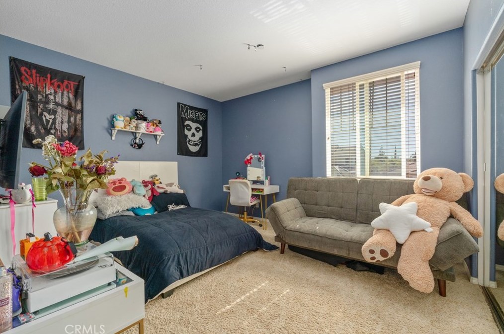 19644 Shadowbrook Way, Riverside CA  92508-6809 exterior