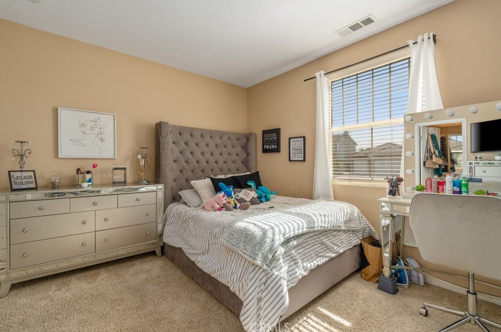 19644 Shadowbrook Way, Riverside CA  92508-6809 exterior