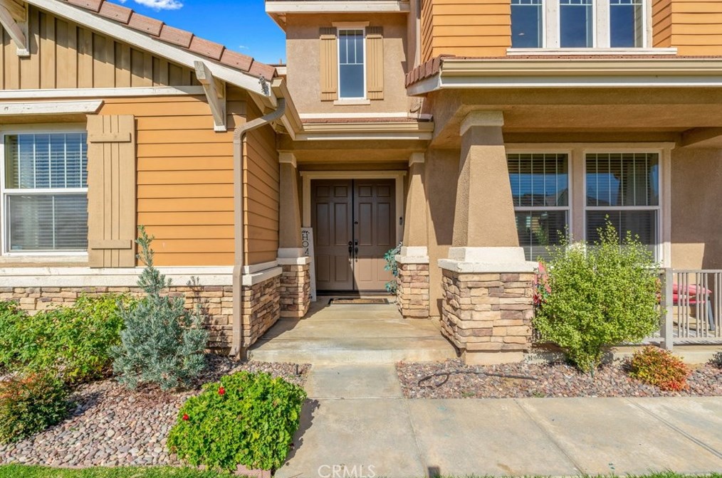 19644 Shadowbrook Way, Riverside CA  92508-6809 exterior