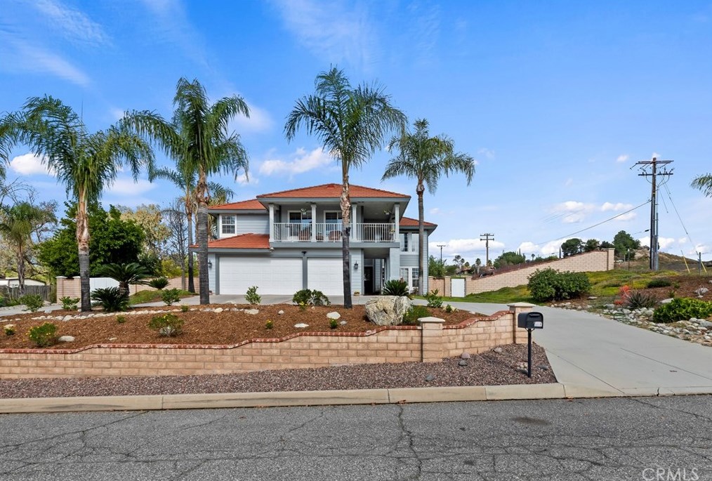 26610 Hemlock Ave, Moreno Valley, CA 92555-2035