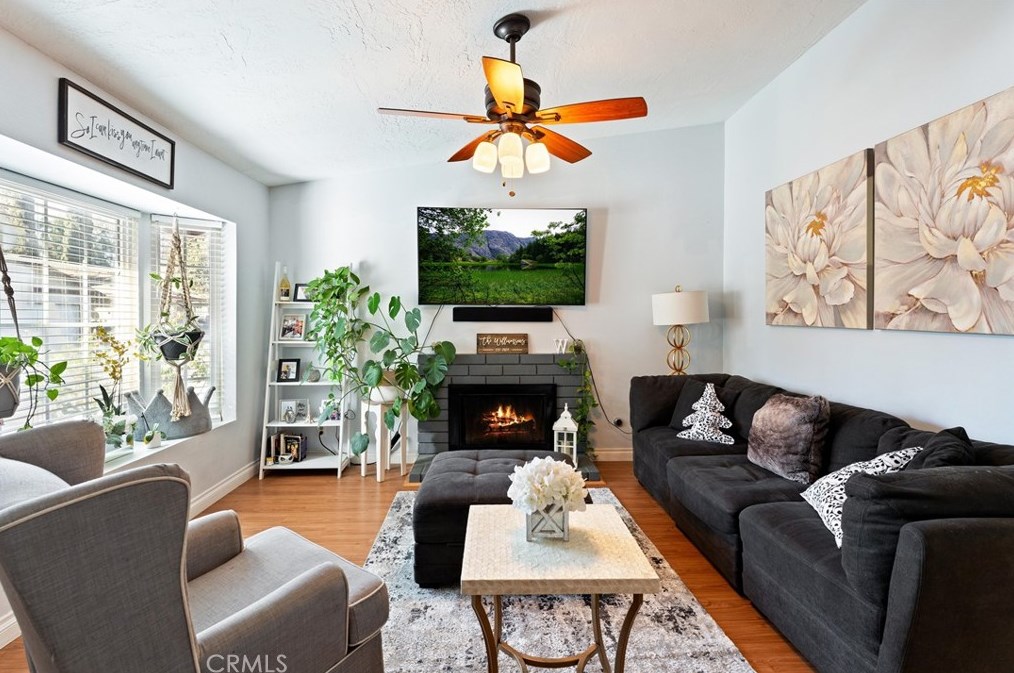 4278 Mill Creek St, Riverside CA  92509-6664 exterior