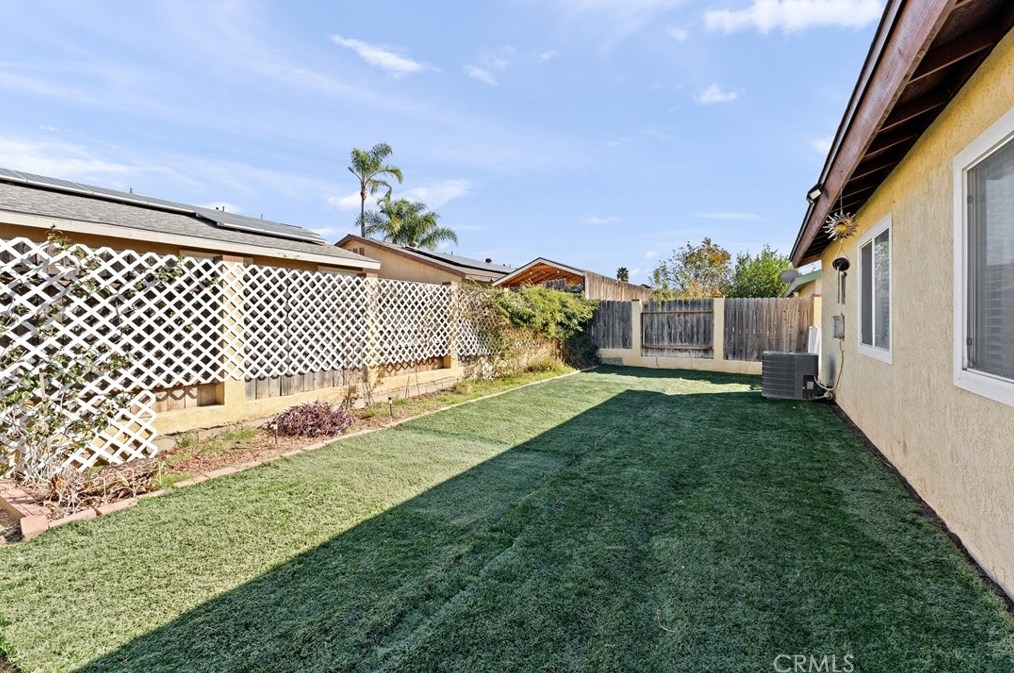 4278 Mill Creek St, Riverside CA  92509-6664 exterior
