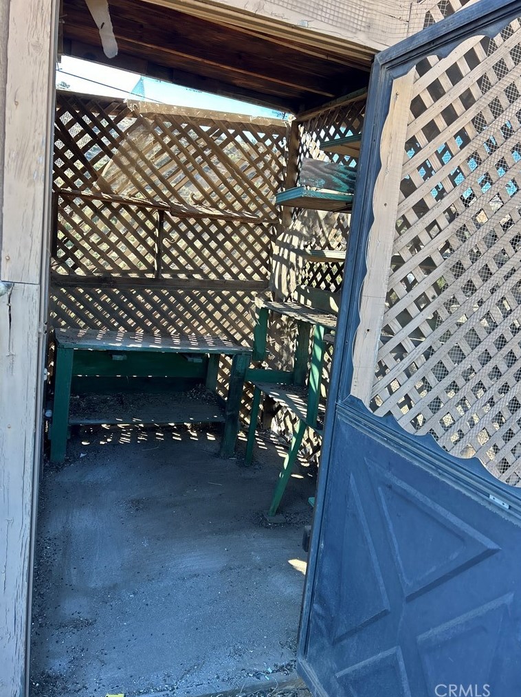 6211 Hubbard Rd, Acton CA  93510-1624 exterior