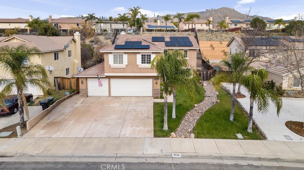 31748 Canyon Estates Dr, Lake Elsinore, CA 92532