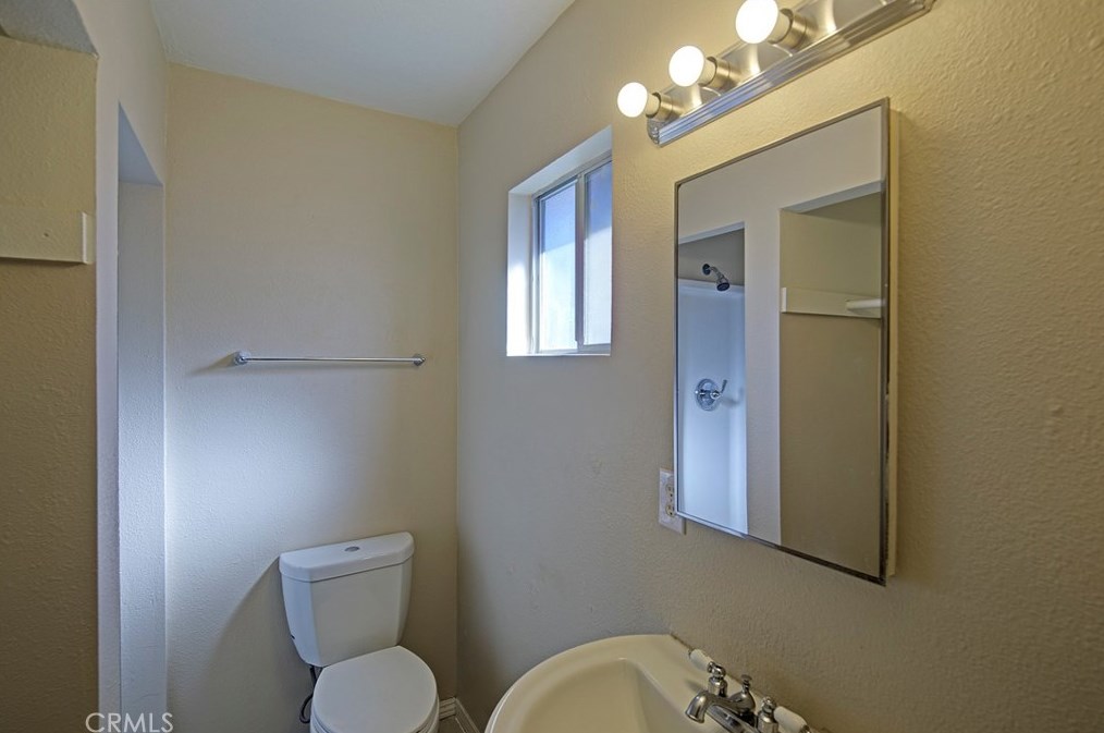 6509 Adair Ave, Riverside CA  92503-1277 exterior