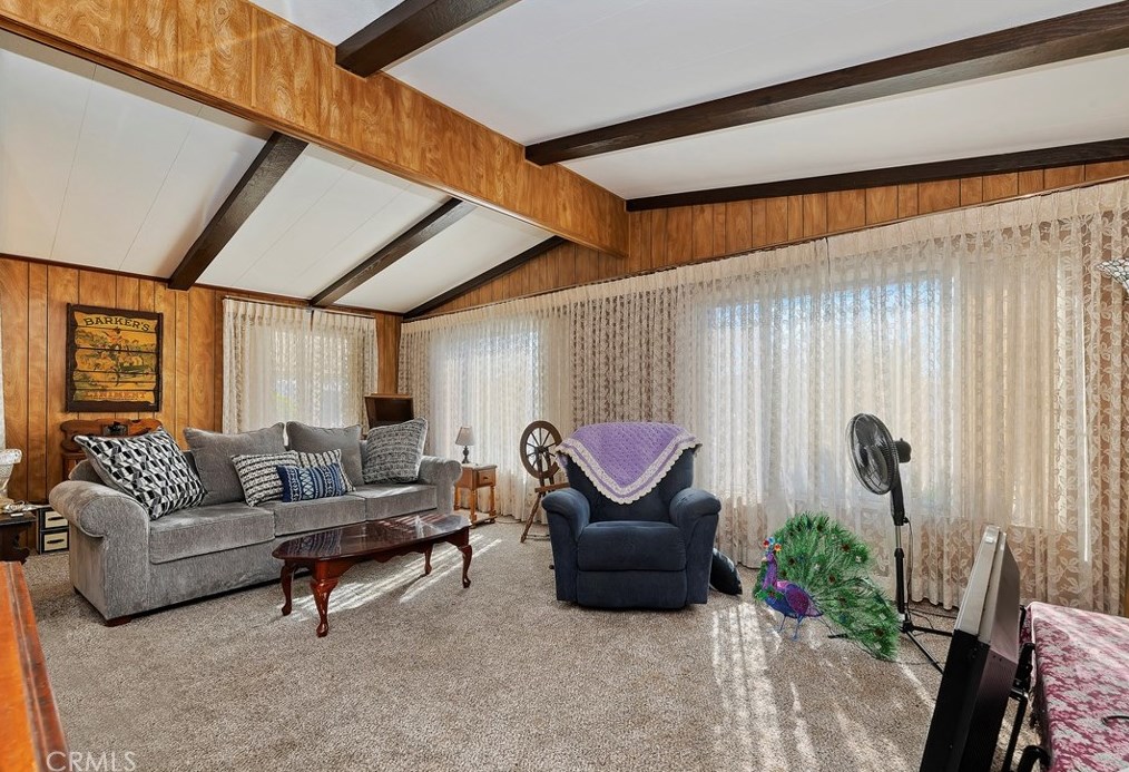 1630 Sonora Dr, Hemet CA  92543-2633 exterior