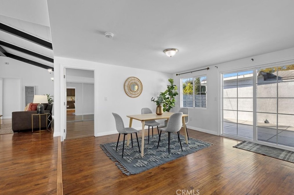 1413 94th St, Los Angeles CA  90047-3911 exterior