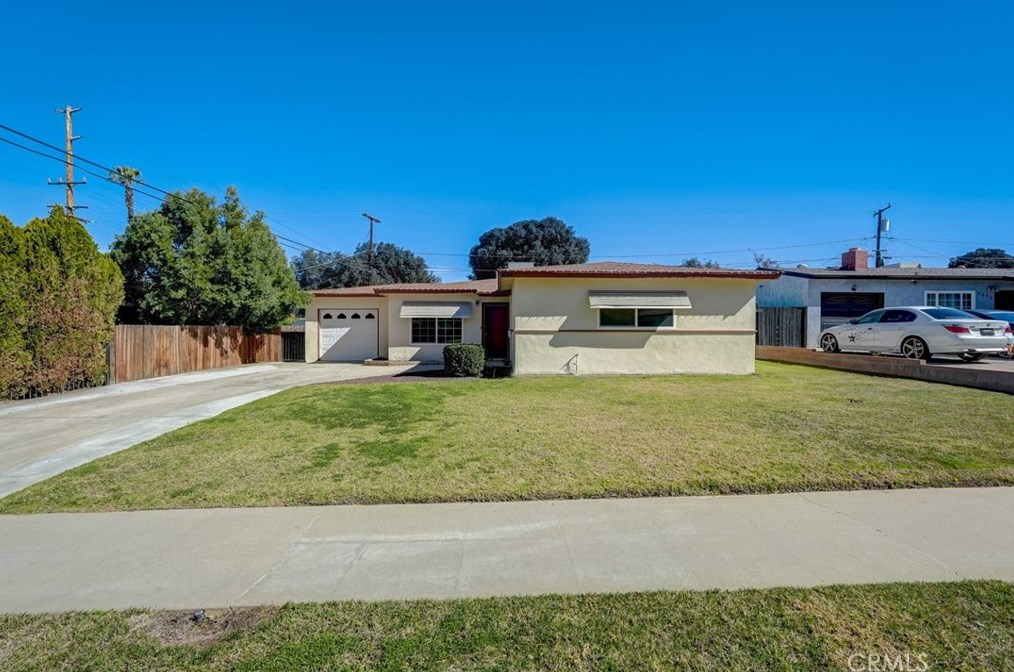3085 Molly St, Riverside, CA 92506-4312