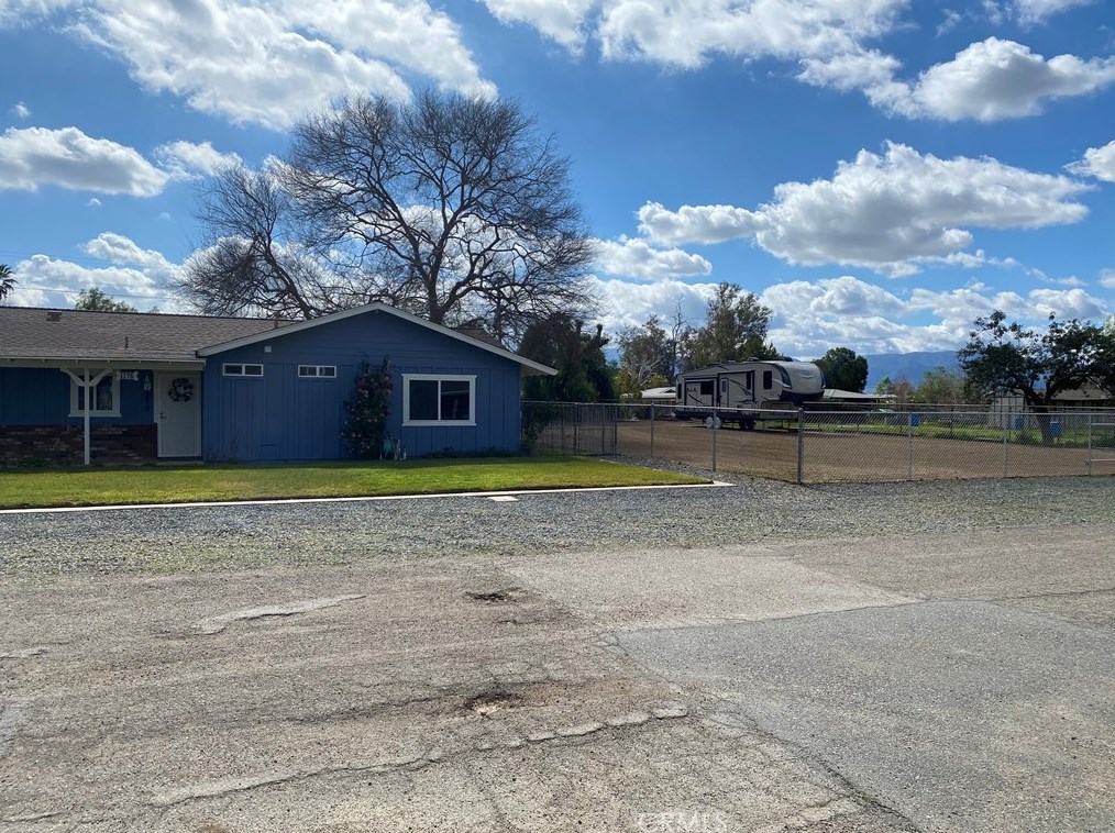 1176 Man O War Dr, Norco, CA 92860-2055