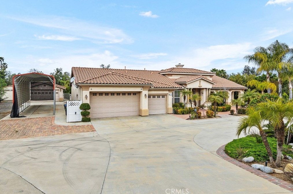 18699 Cedargrove Path, Riverside, CA 92504-9590