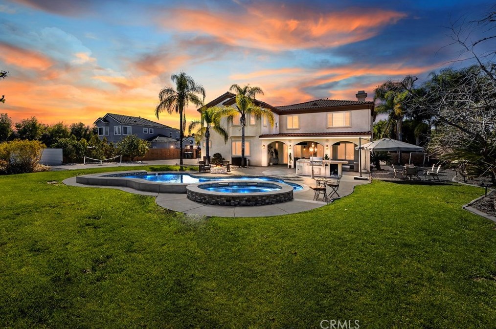 1987 Sycamore Hill Dr, Riverside CA  92506-4669 exterior