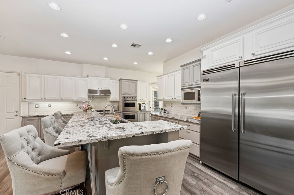 1987 Sycamore Hill Dr, Riverside CA  92506-4669 exterior