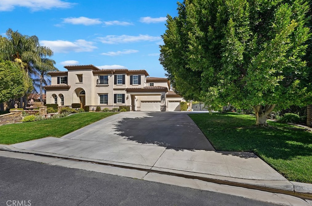 1987 Sycamore Hill Dr, Riverside CA  92506-4669 exterior