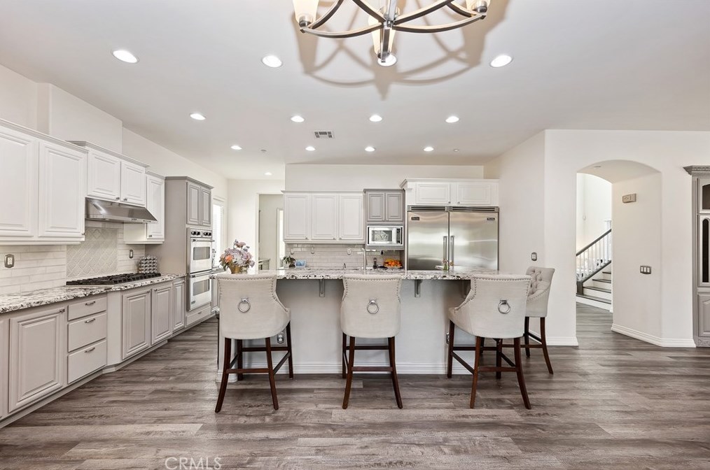1987 Sycamore Hill Dr, Riverside CA  92506-4669 exterior