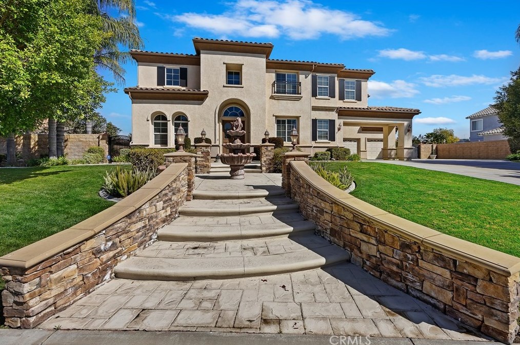 1987 Sycamore Hill Dr, Riverside CA  92506-4669 exterior